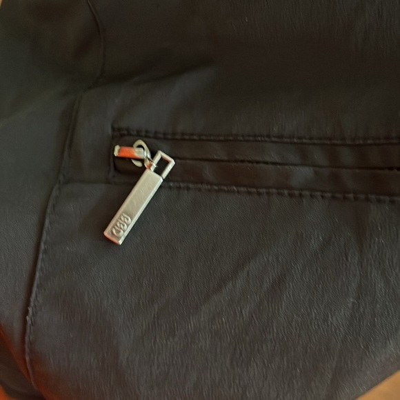 Black Sporty Women's Skirt - Picture 10 of 10